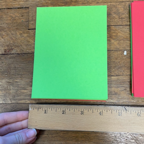 50 blank red and green note cards stationary - Picture 4 of 6
